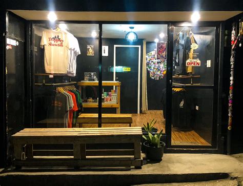 Peso Flagship Store .